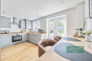 Photo 16- click for photo gallery